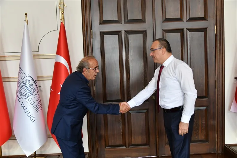 Tekirdağ Antrenörler Derneği Yönetim Kurulu Başkanı Eroğlu Vali Soytürk’ü Ziyaret Etti Tekirdağ Antrenörler Derneği Yönetim Kurulu Başkanı Eroğlu Vali Soytürk’ü Ziyaret Etti