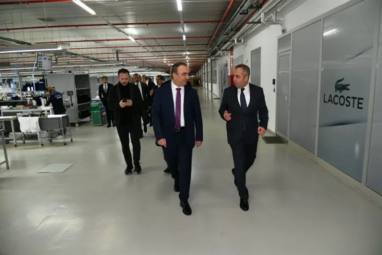 Vali Soytürk Fabrika Ziyareti Yaptı