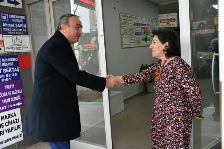 Vali Soytürk Gazeteci Bedia İlerler’e İade-i Ziyarette Bulundu
