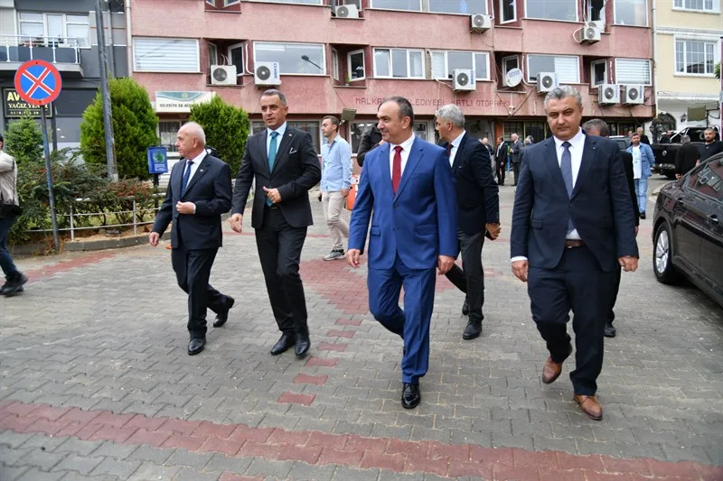Vali Soytürk Malkara’da Esnaf Ziyareti Yaptı Vali Soytürk Malkara’da Esnaf Ziyareti Yaptı