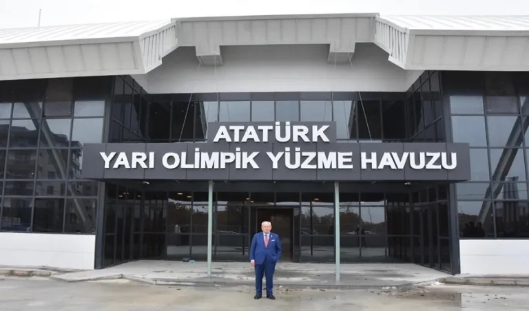 ÇERKEZKÖY ATATÜRK YARI OLİMPİK YÜZME HAVUZU KULLANIMA HAZIR
