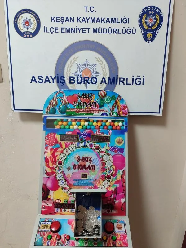 Edirne’de kahvehanede kumar makinesi ele geçirildi