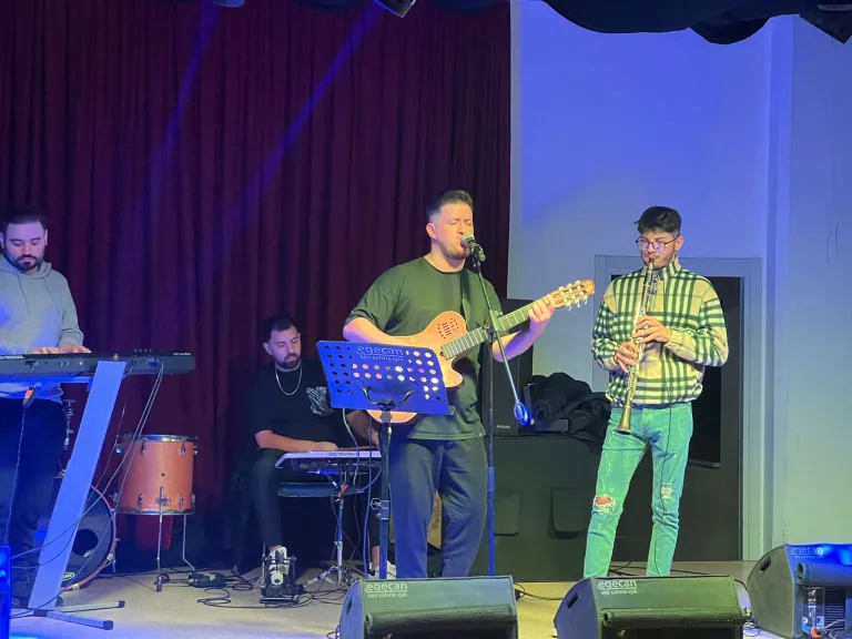 Süleymanpaşa Belediyesinden Üniversiteli Gençlere Ücretsiz Konser
