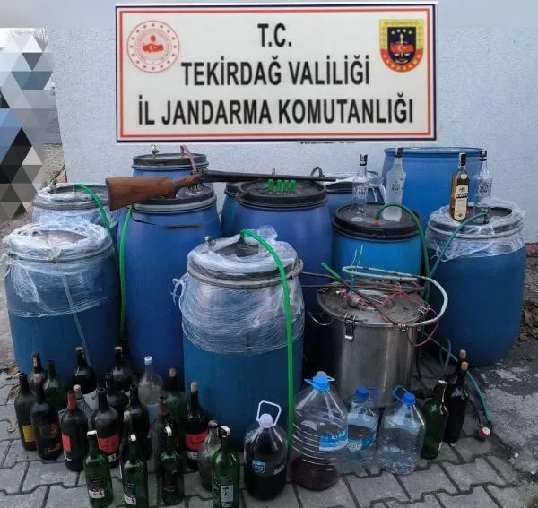 1780 Litre Sahte Şarap Ele Geçirildi