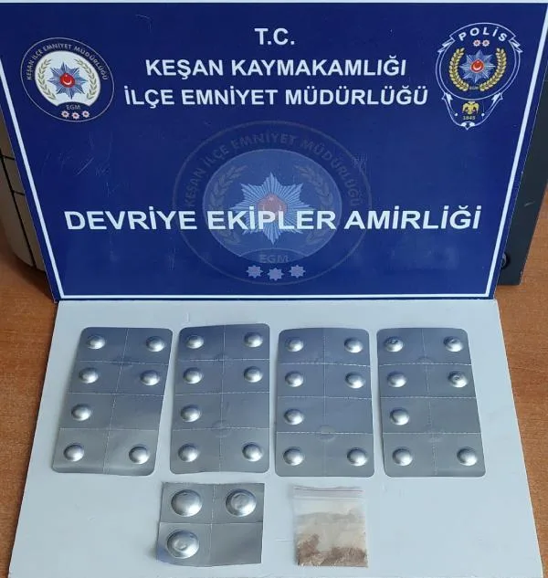 Edirne’de üzerinde uyuşturucuyla yakalanan şüpheliye gözaltı