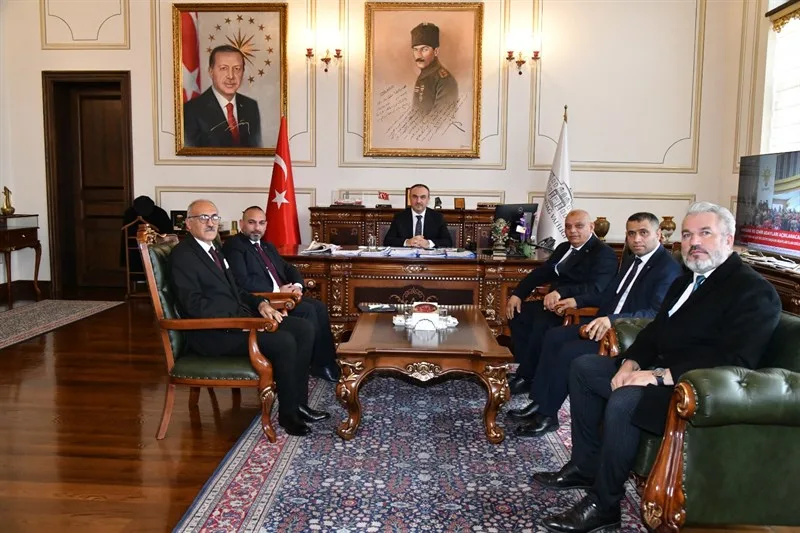 İçişleri Bakanlığı Roman Koordinatörü Vali Soytürk’ü Ziyaret Etti İçişleri Bakanlığı Roman Koordinatörü Vali Soytürk’ü Ziyaret Etti