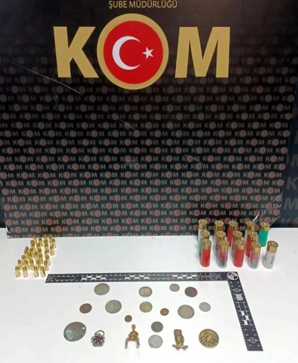 Kırklareli’de 18 sikke ve obje ele geçirildi