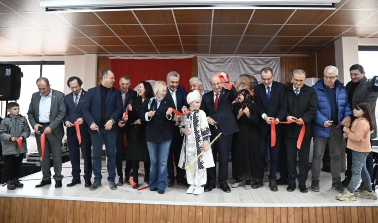 SAĞLAMTAŞ MAHALLESİ ÇOK AMAÇLI SALON HİZMETE AÇILDI