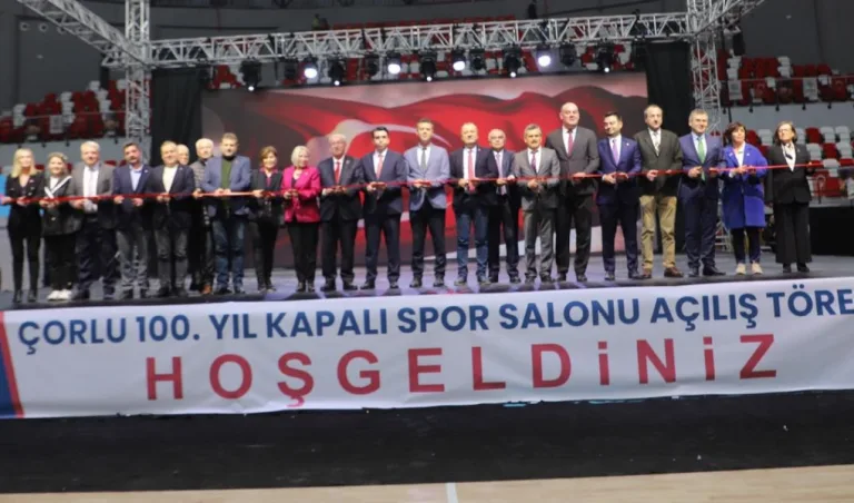 Trakya’nın En Büyük Spor Kompleksi Hizmete Açıldı