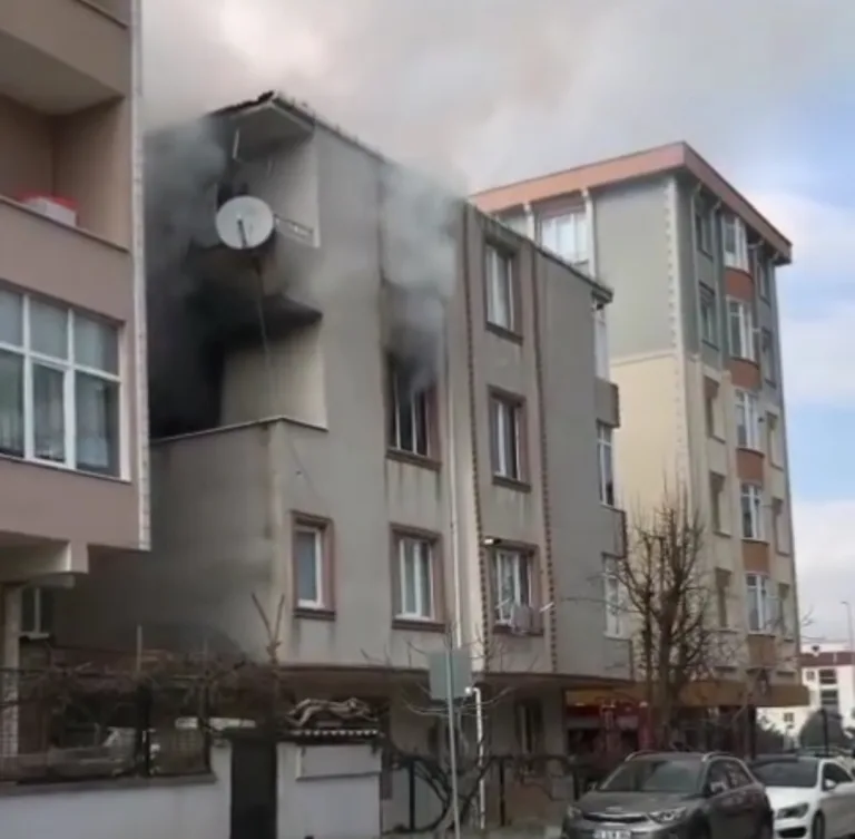 Çıkan Yangın Korkuttu