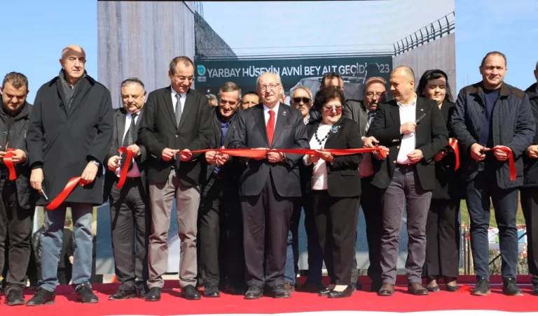 Hüseyin Avni Bey Altgeçidi ve 57. Alay Caddesi Çevre Yolu Köprülü Kavşağı  Hizmete Açıldı