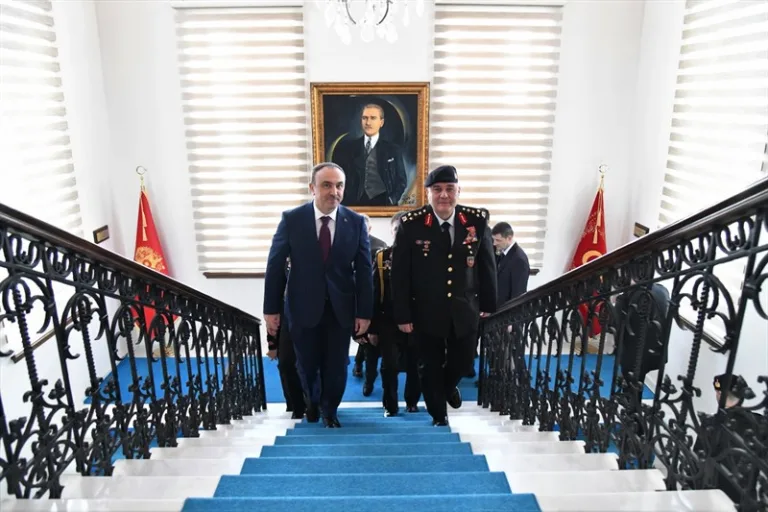 Jandarma Genel Komutan Yardımcısı Vali Soytürk’ü Ziyaret Etti