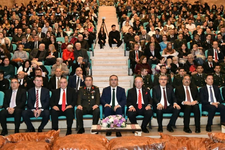 18 Mart Şehitleri Anma Günü ve Çanakkale Zaferi’nin 109. Yıldönümü Münasebetiyle Program Düzenlendi