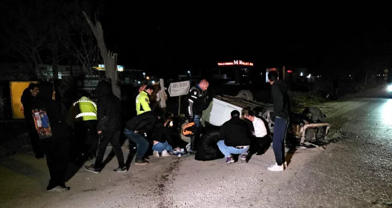 Edirne’de alkollü sürücülerin kullandığı otomobiller kazalara neden oldu