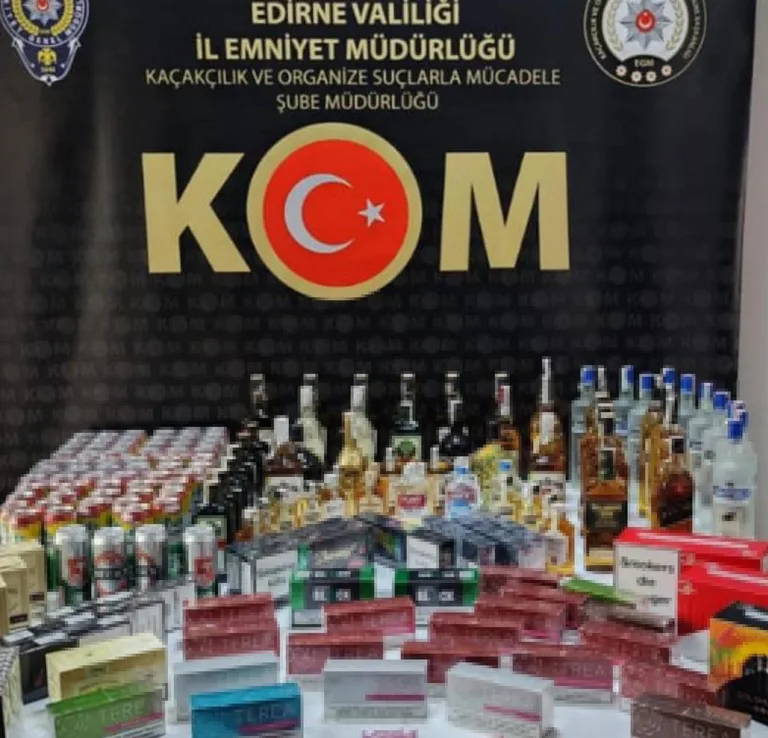 Edirne’de kaçak sigara ve içki ele geçirildi
