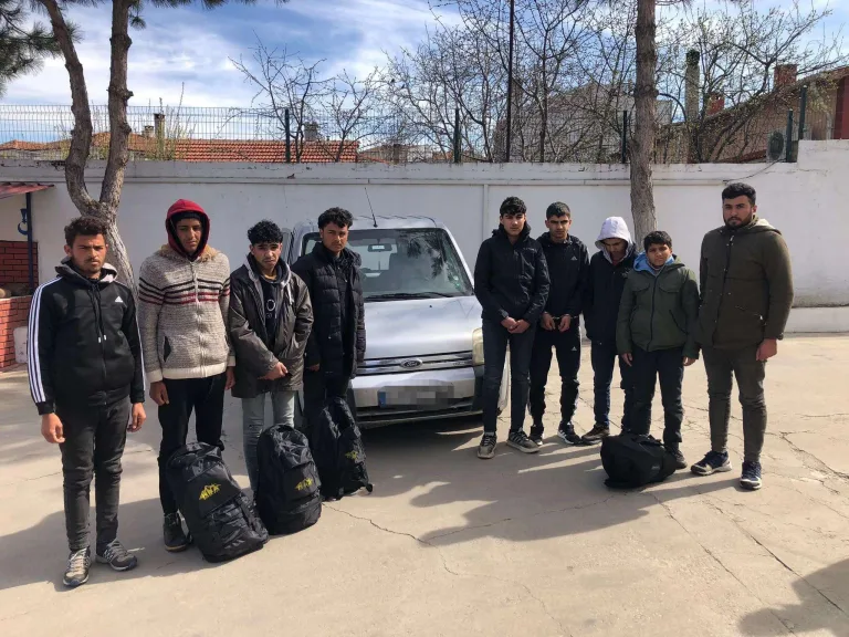 Edirne’de, Suriyeli 8 kaçak göçmen ve 1 organizatör yakalandı