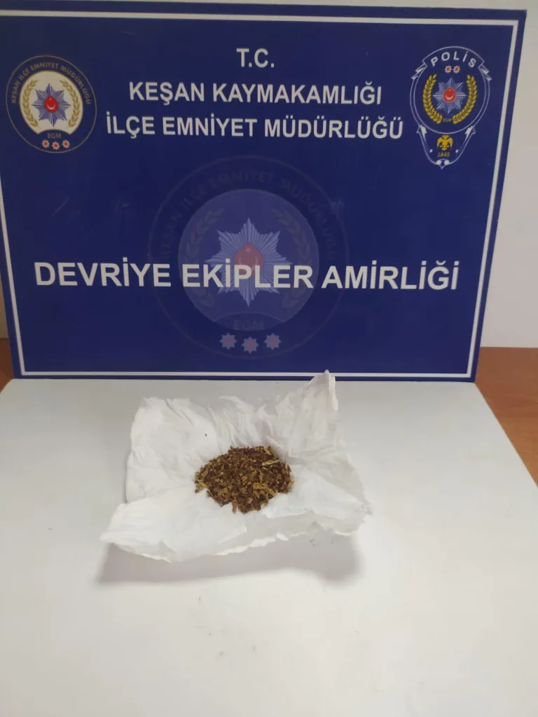 Edirne’de uyuşturucuyla yakalanan 4 şüpheliye gözaltı