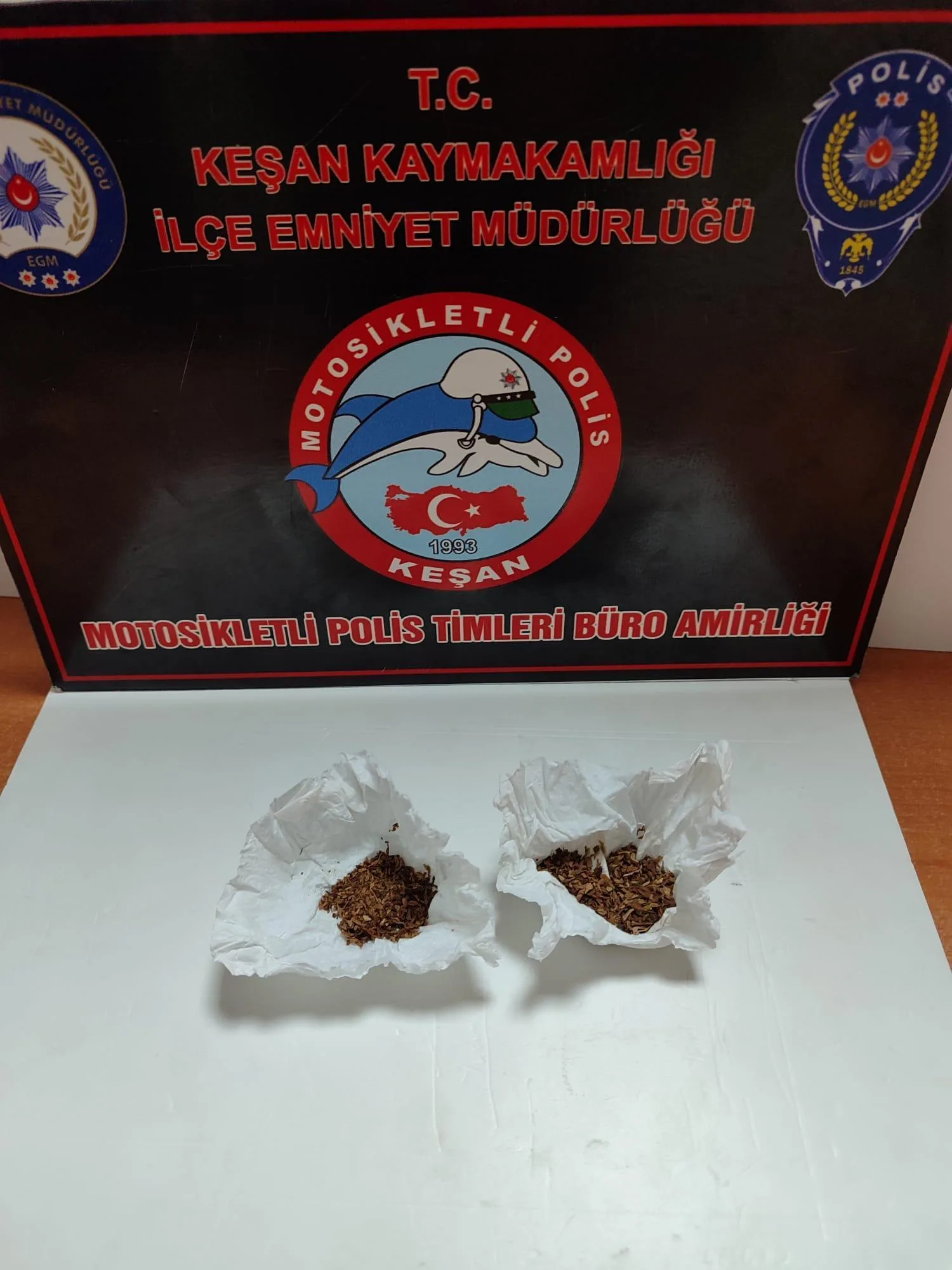 Edirne’de uyuşturucuyla yakalanan 5 şüpheliye gözaltı Edirne’de uyuşturucuyla yakalanan 5 şüpheliye gözaltı