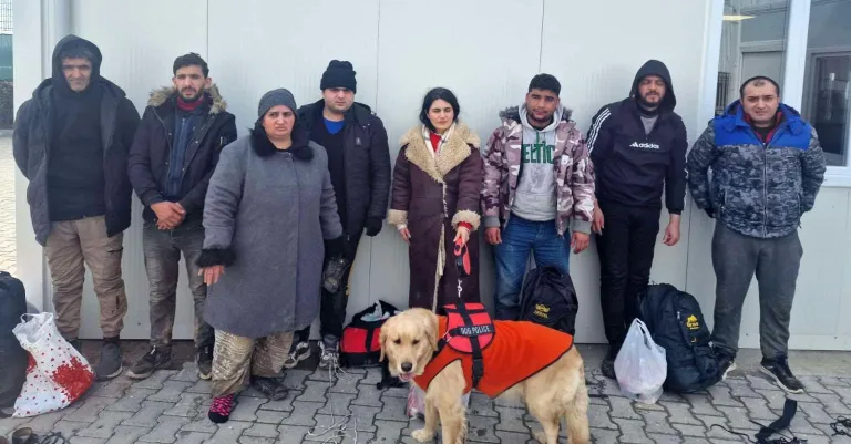 Görme kaybı olan göçmen, Yunanistan’a kaçarken rehber köpeği ile yakalandı