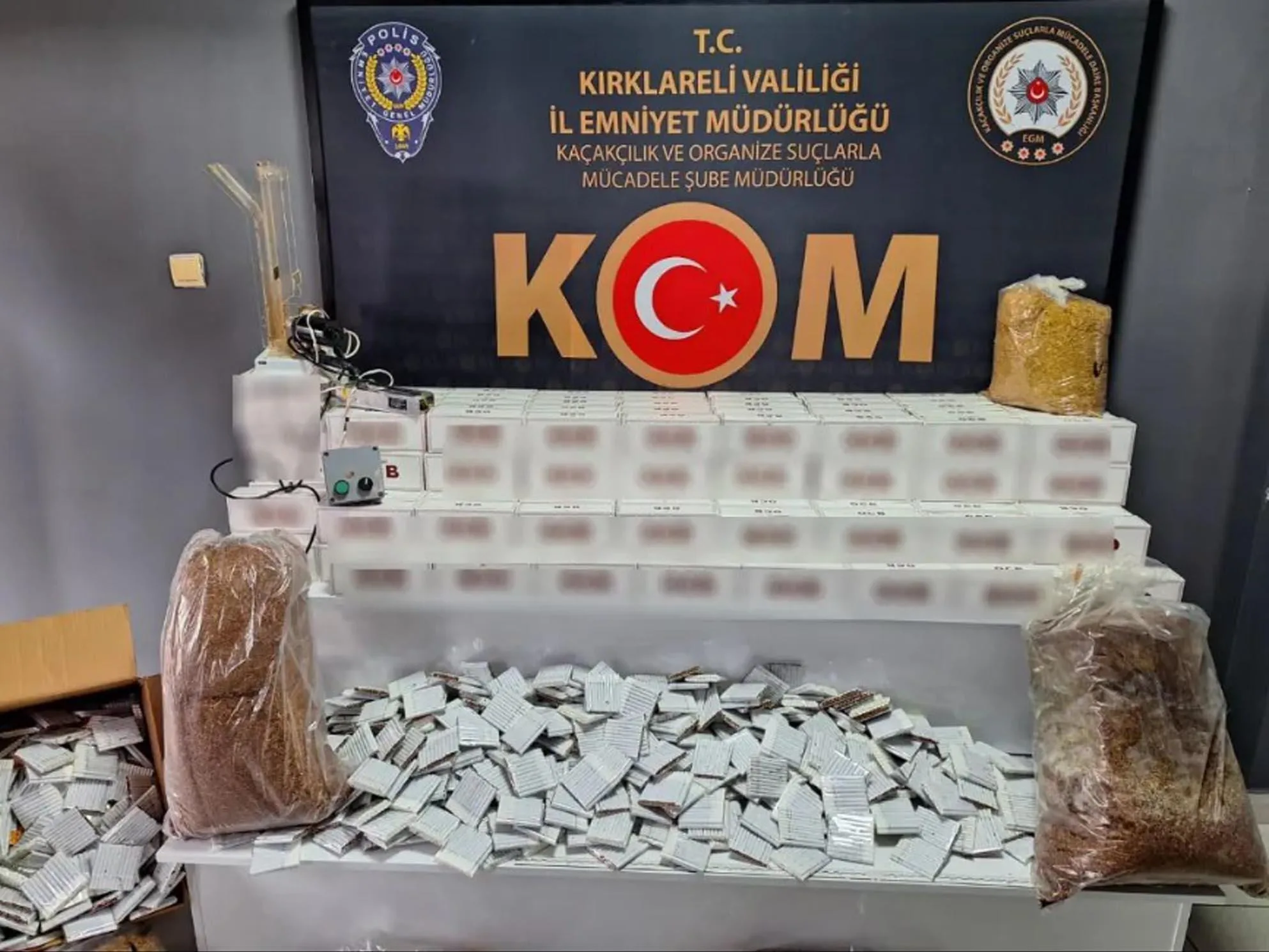 Kırklareli’de kaçak sigara operasyonu: 1 gözaltı Kırklareli’de kaçak sigara operasyonu: 1 gözaltı