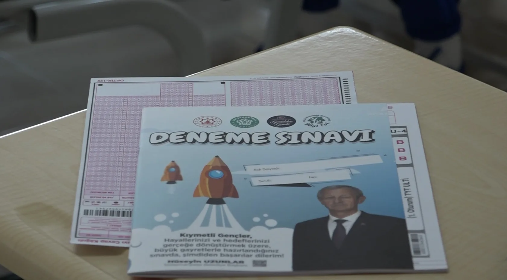 Süleymanpaşa Belediyesi Sınav Simülasyonunda binlerce öğrenci kendini sınadı Süleymanpaşa Belediyesi Sınav Simülasyonunda binlerce öğrenci kendini sınadı