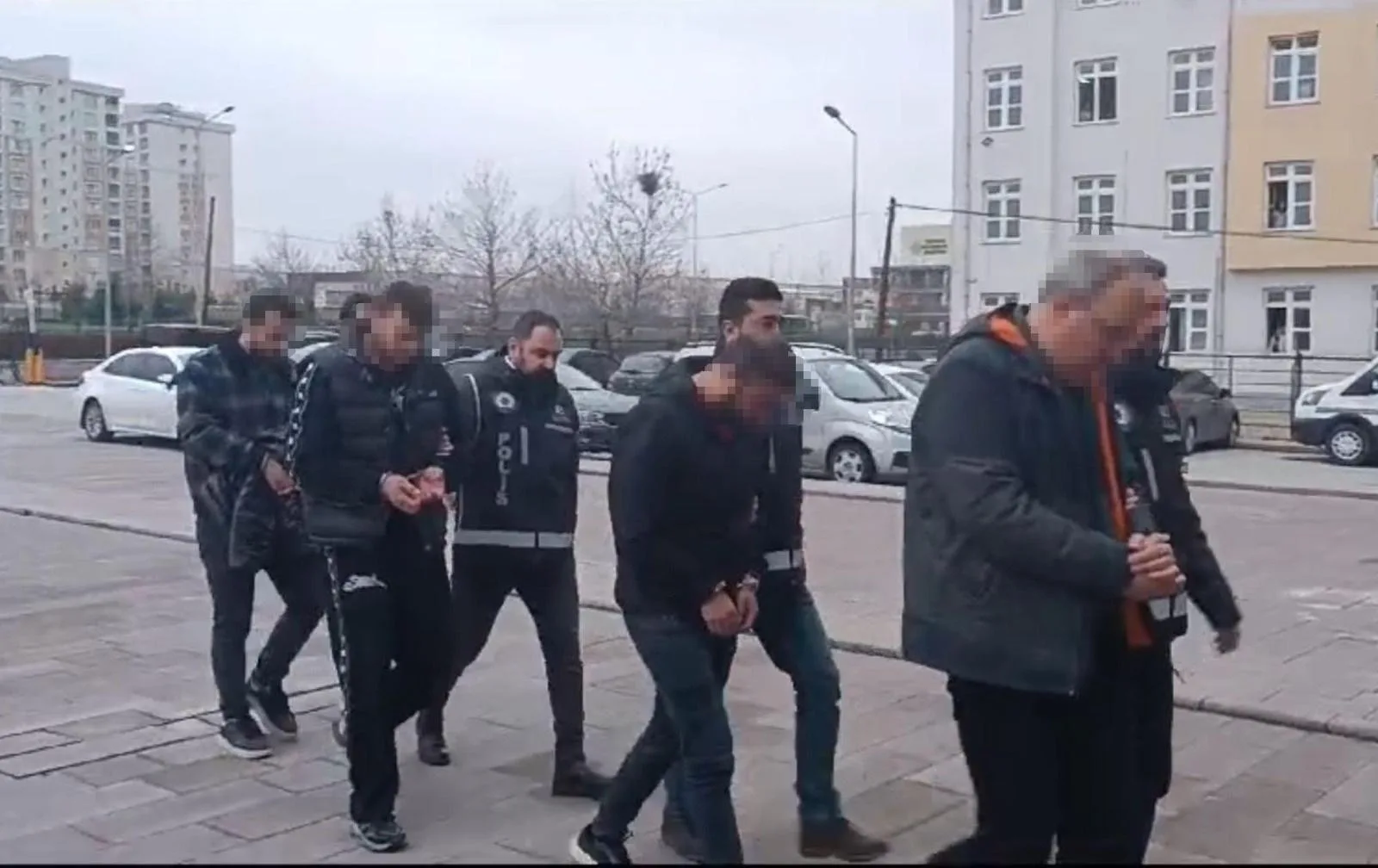 ‘Tefeci’ Operasyonu: 4 Tutuklama ‘Tefeci’ Operasyonu: 4 Tutuklama