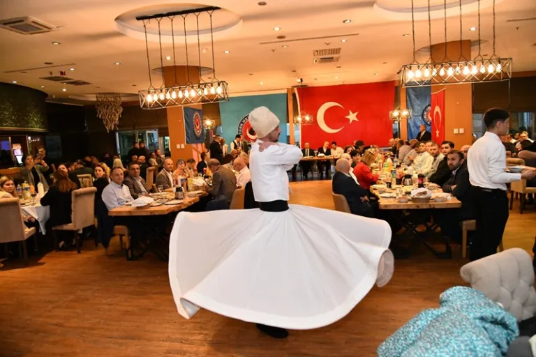 Vali Soytürk Türk İş Sendikası’nın İftarına Katıldı