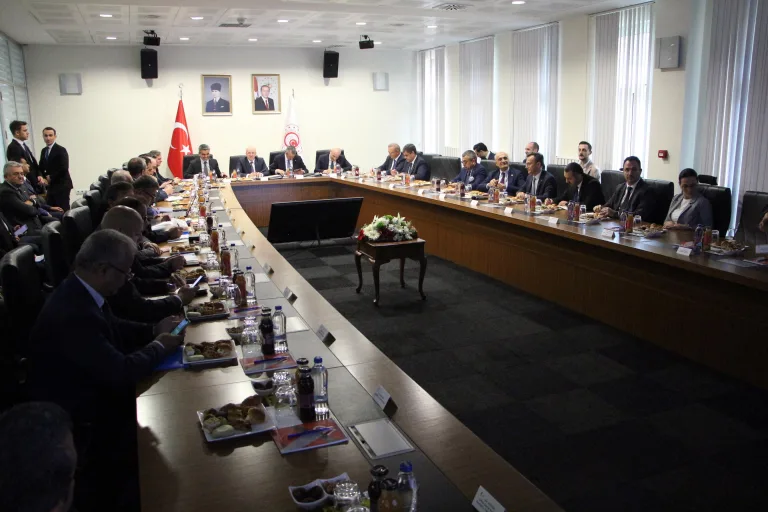 Bakan Yardımcısı Uçarmak ve TİM Başkanı Gültepe’den Kapıkule’de inceleme