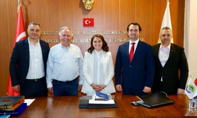 ÇİSAD ve Velimeşe OSB’den Başkan Topak’aZiyaret