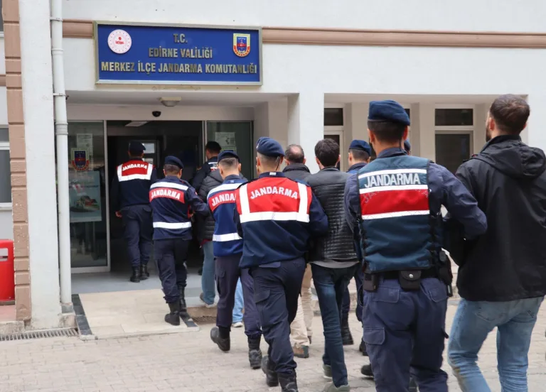 Edirne’de aranması olan 144 kişi yakalandı