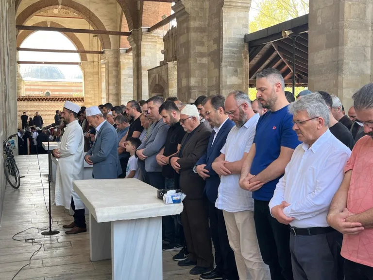 Edirne’de Gazzeliler için gıyabi cenaze namazı kılındı