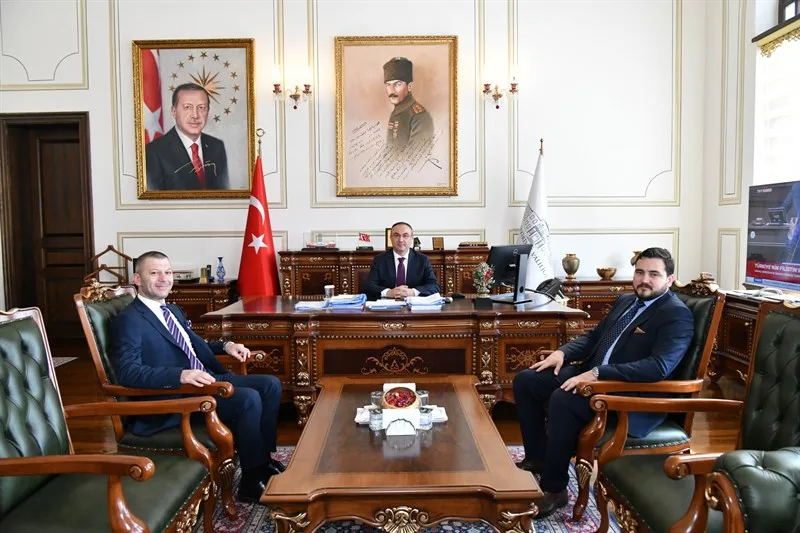 Gazete Çorlu İmtiyaz Sahibi Ayan Vali Soytürk’ü Ziyaret Etti Gazete Çorlu İmtiyaz Sahibi Ayan Vali Soytürk’ü Ziyaret Etti