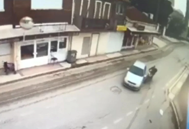 Motosiklet Sürücüsünün Öldüğü Kaza Kamerada