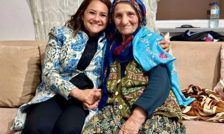 Ergenemizin Ulu Çınarlarını Yalnız Bırakmadı