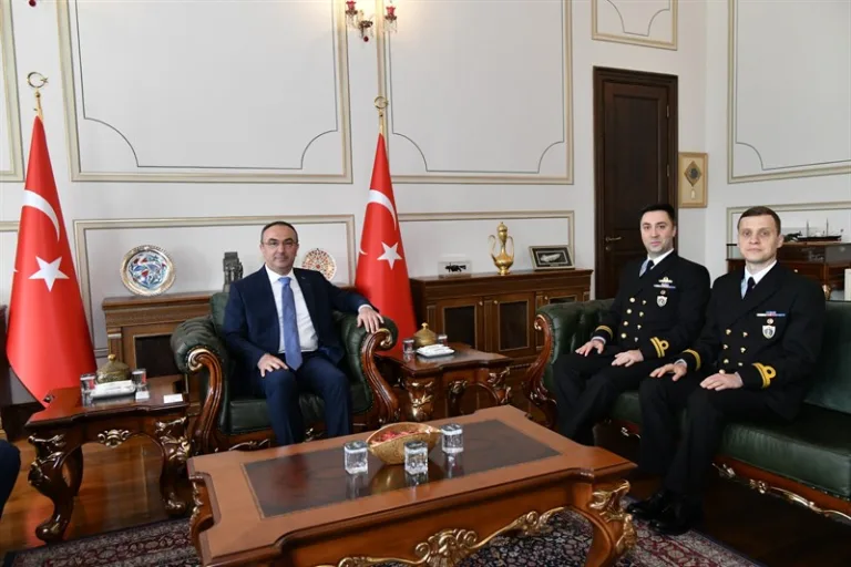 TCG Tekirdağ Gemisi Komutanı Öymen Vali Soytürk’ü Ziyaret Etti