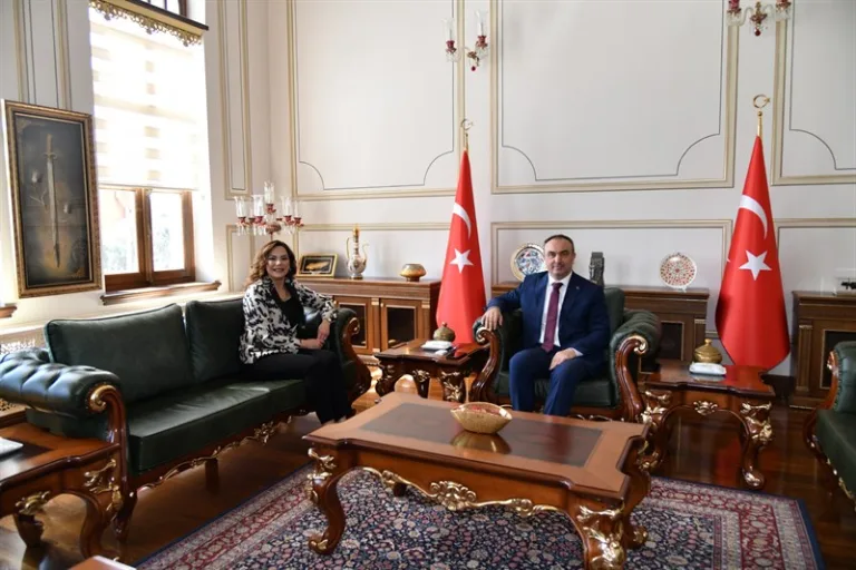 Tekirdağ Büyükşehir Belediye Başkanı Yüceer Vali Soytürk’ü Ziyaret Etti