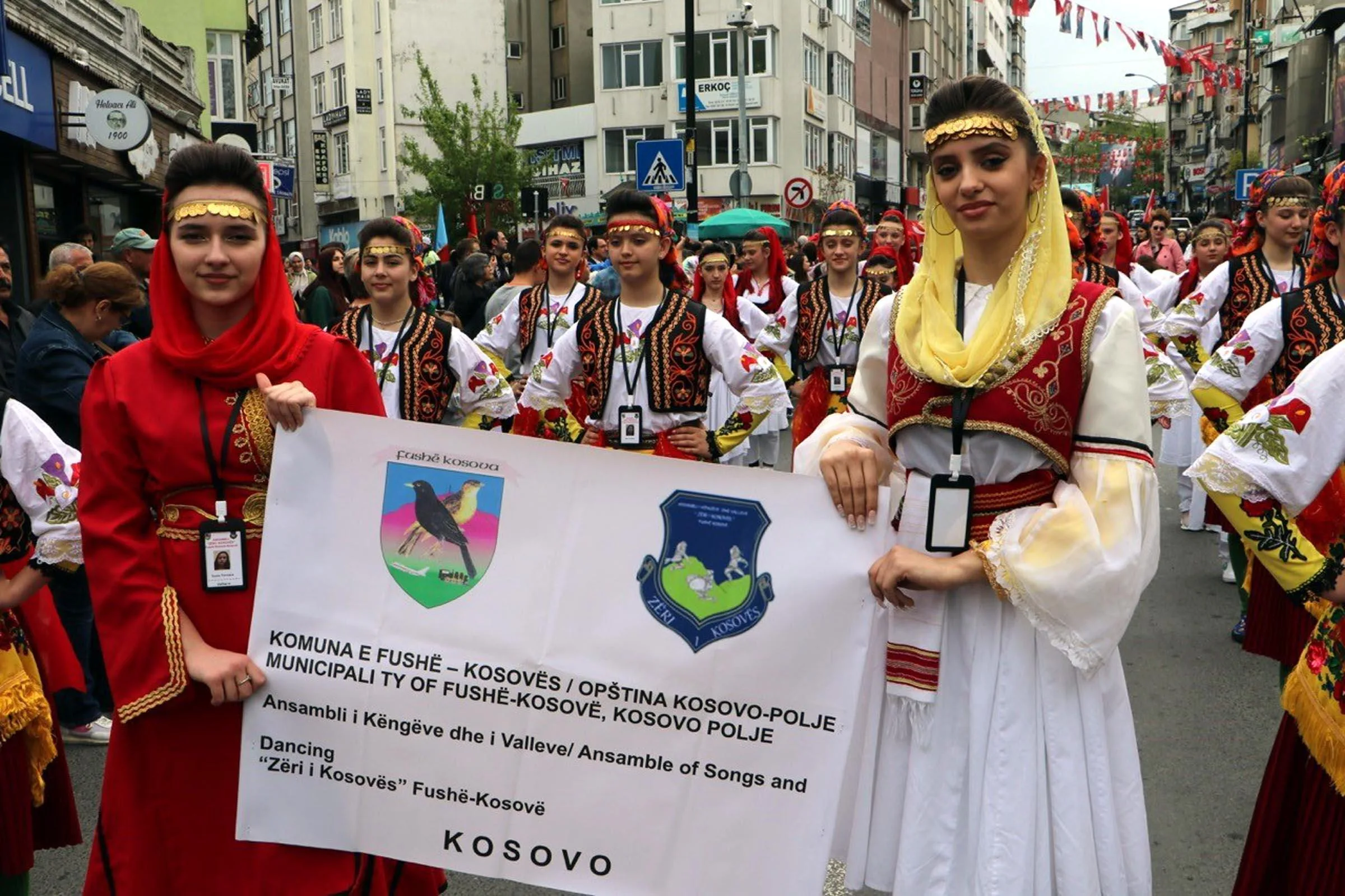 Tekirdağ’da 23 Nisan kutlamaları, Balkan ülkelerinden gelen çocukların katılımıyla başladı