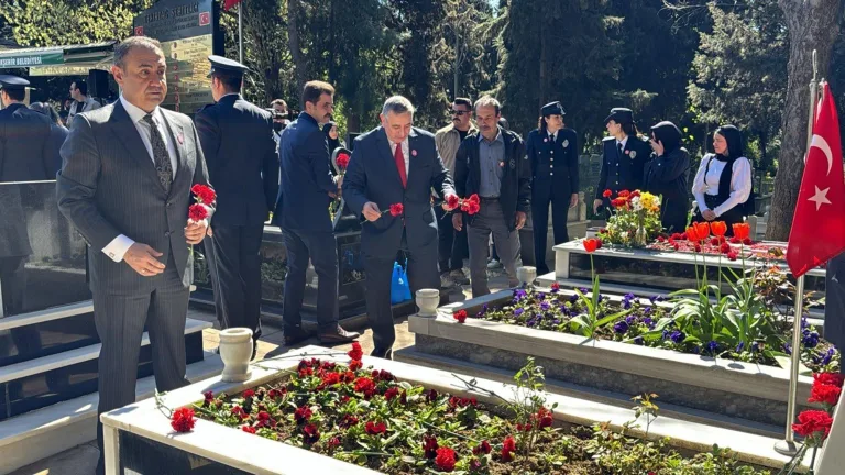 Tekirdağ’da emniyet personelinden şehitlik ziyareti