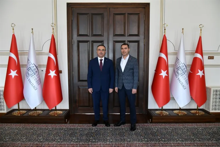 TOKİ Başkan Yardımcısı Aktürk Vali Soytürk’ü Ziyaret Etti