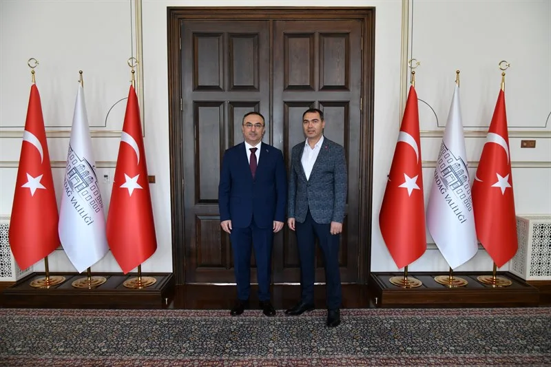 TOKİ Başkan Yardımcısı Aktürk Vali Soytürk’ü Ziyaret Etti TOKİ Başkan Yardımcısı Aktürk Vali Soytürk’ü Ziyaret Etti