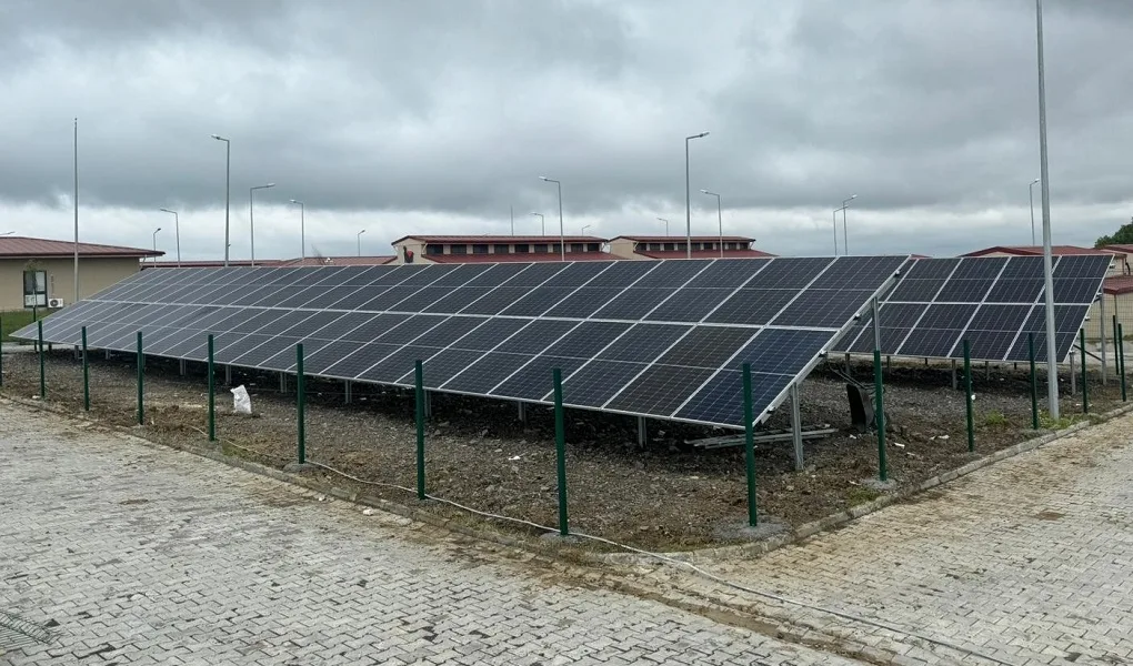 BÜYÜKŞEHİRDEN ÇEVREYE DUYARLI YENİLENEBİLİR ENERJİ PROJELERİ BÜYÜKŞEHİRDEN ÇEVREYE DUYARLI YENİLENEBİLİR ENERJİ PROJELERİ
