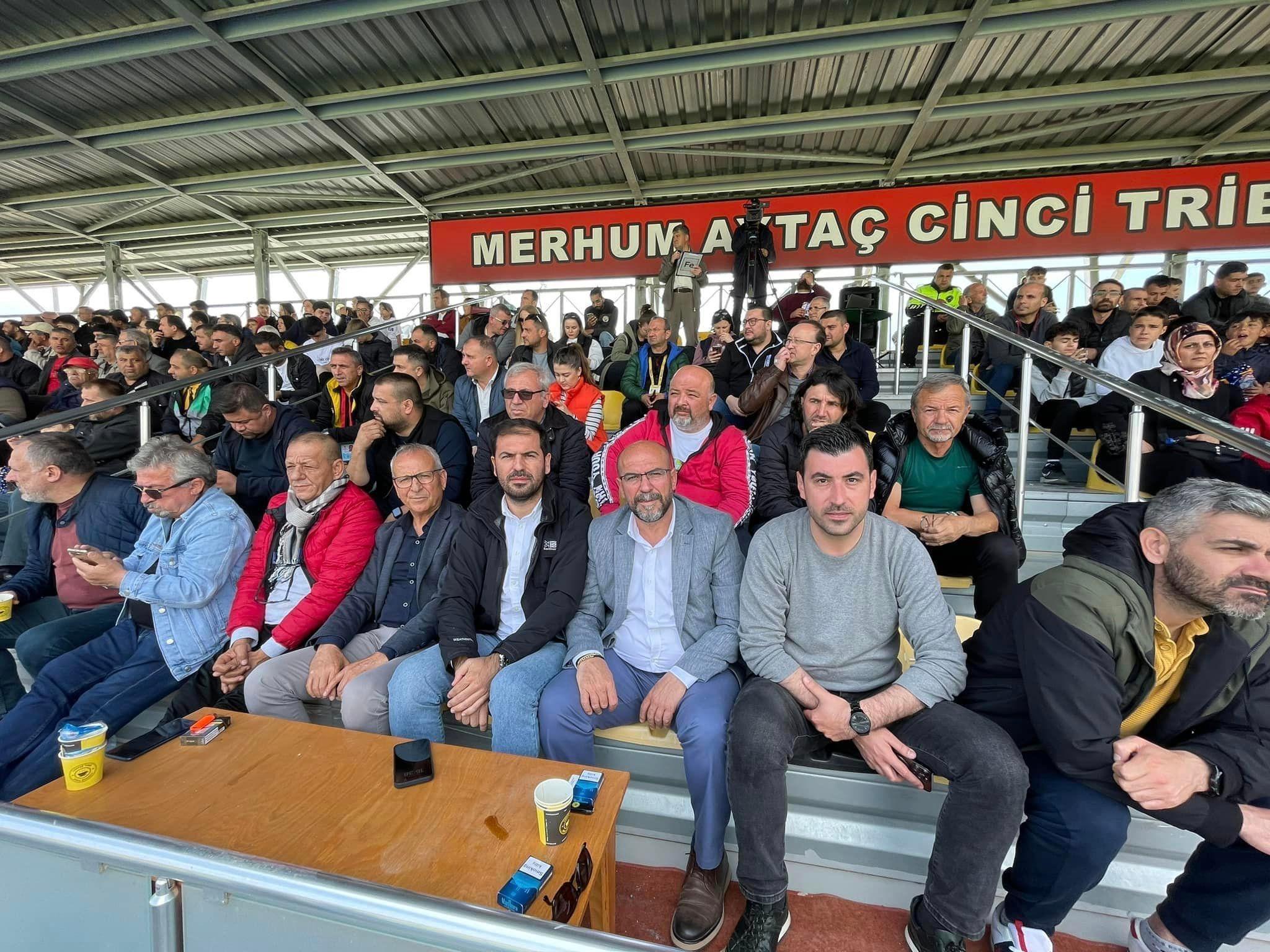 Edirne’de BAL takımlarından Keşanspor’un yönetimi istifa etti Edirne’de BAL takımlarından Keşanspor’un yönetimi istifa etti