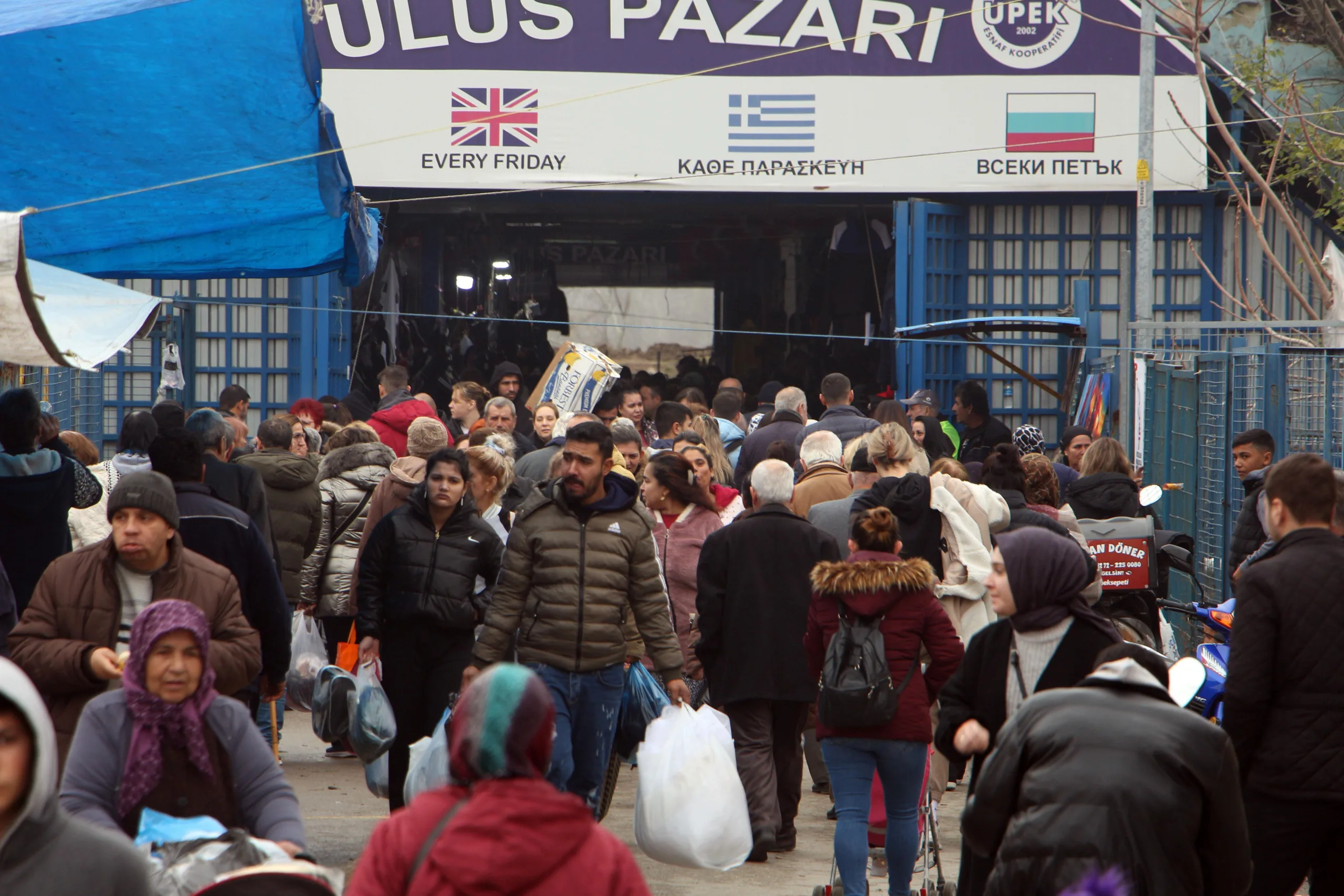 Edirne’de pahalı ürün satan esnafa, oda başkanından ‘komşuyu küstürmeyin’ uyarısı Edirne’de pahalı ürün satan esnafa, oda başkanından ‘komşuyu küstürmeyin’ uyarısı
