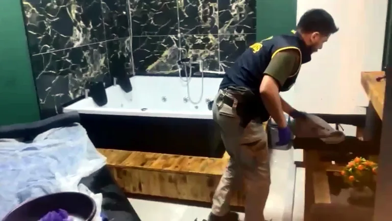 Masaj Salonlarına Fuhuş Operasyonu: 9 Tutuklama