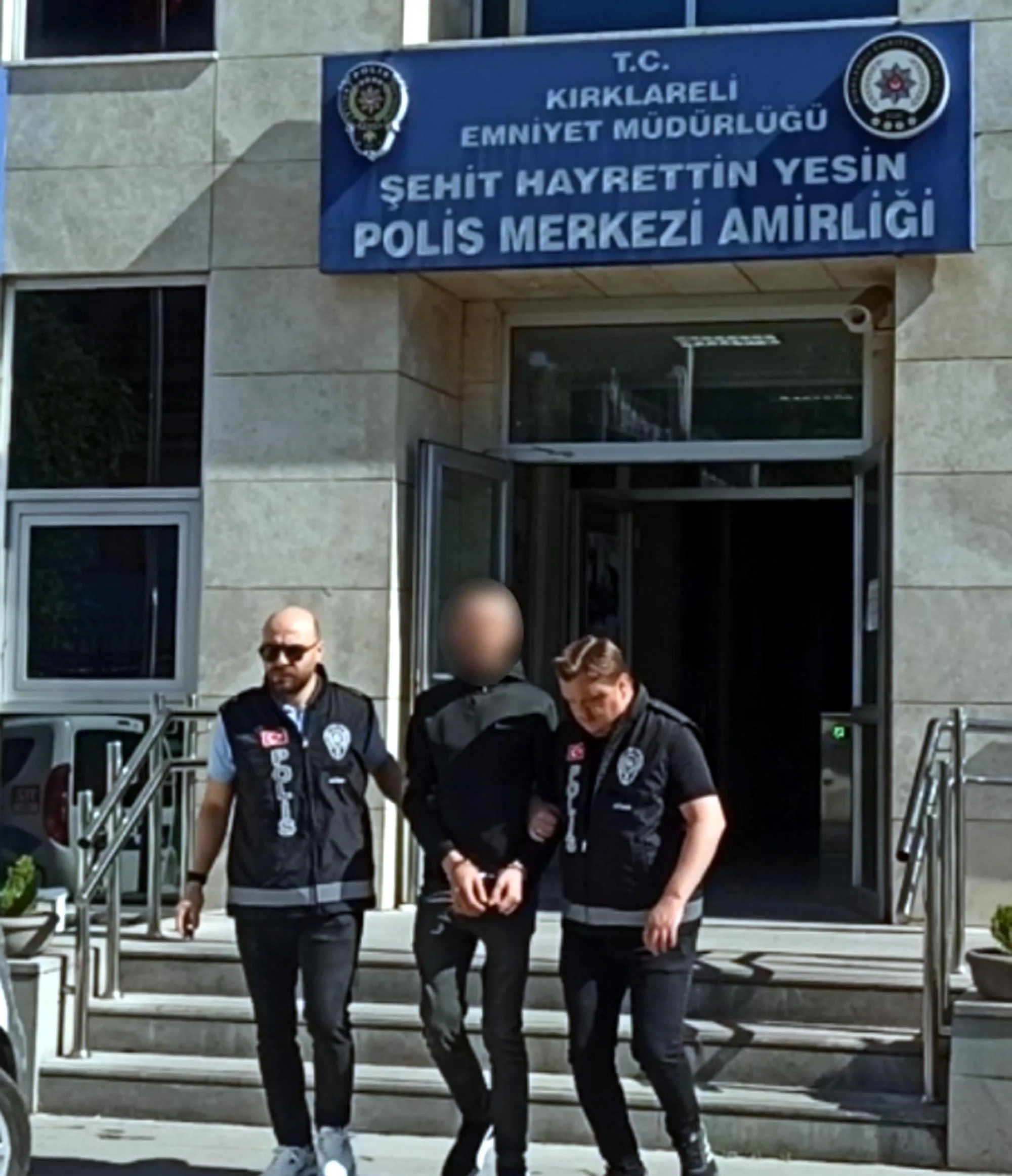 Kırklareli’de aranması olan 215 kişi yakalandı Kırklareli’de aranması olan 215 kişi yakalandı