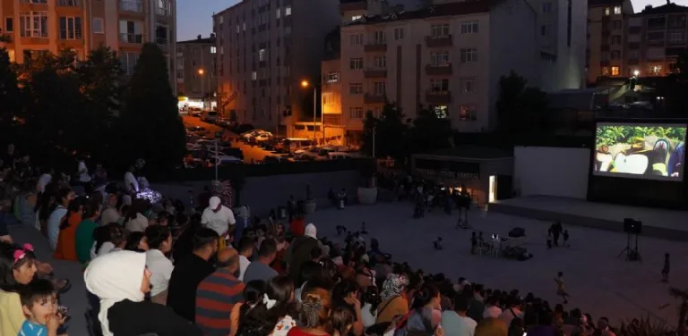 3. Açık Hava Sinema Günleri Başladı