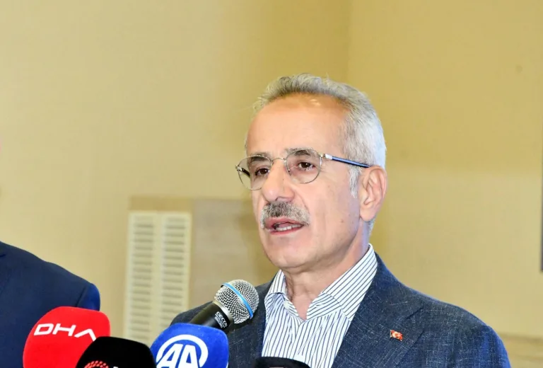 Bakan Uraloğlu: Siber saldırı söz konusu değil