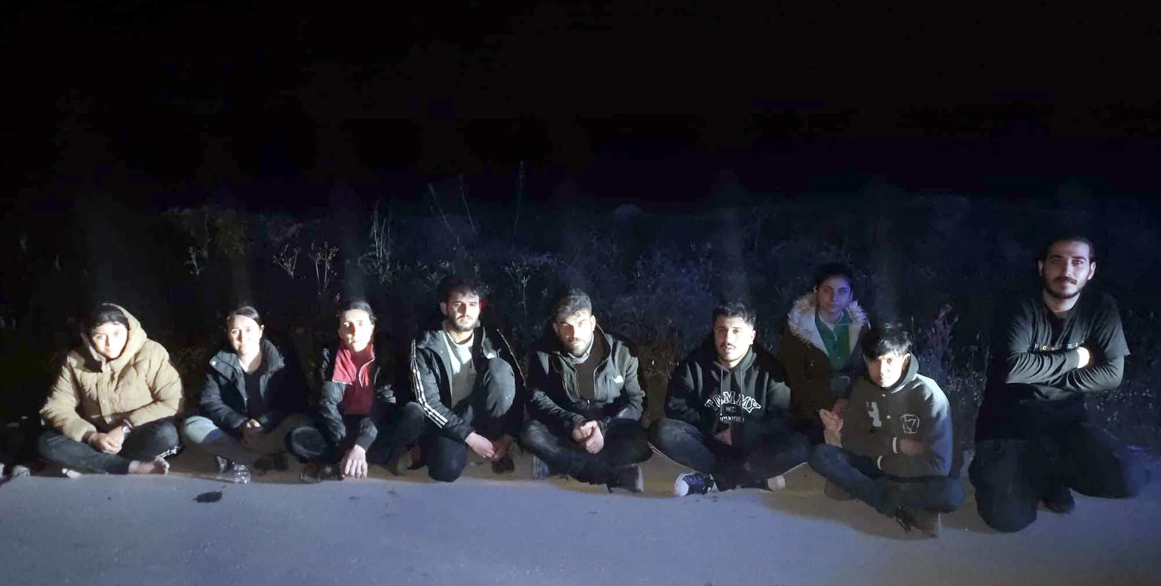 Edirne’de 10 kaçak göçmen yakalandı Edirne’de 10 kaçak göçmen yakalandı