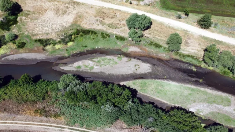 Edirne’de Tunca Nehri’nden su verilemeyen çeltik arazileri için su kuyuları açılıyor