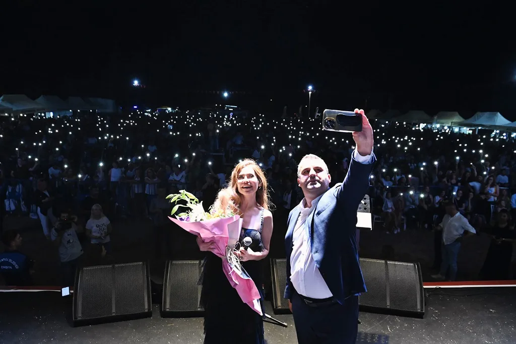 Ferhadanlı Karpuz Şenliği Coşkuyla Başladı Ferhadanlı Karpuz Şenliği Coşkuyla Başladı